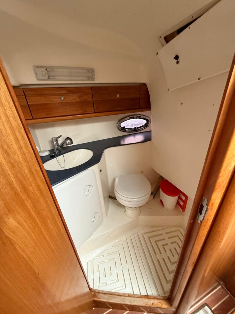 13c3ccf2-b90f-4d17-b4b6-11fd28dcf2e0