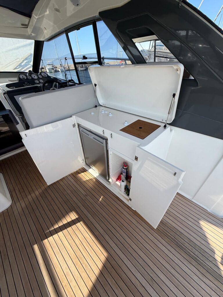 ad07444e-f7fb-40eb-815c-fabcdb80b400