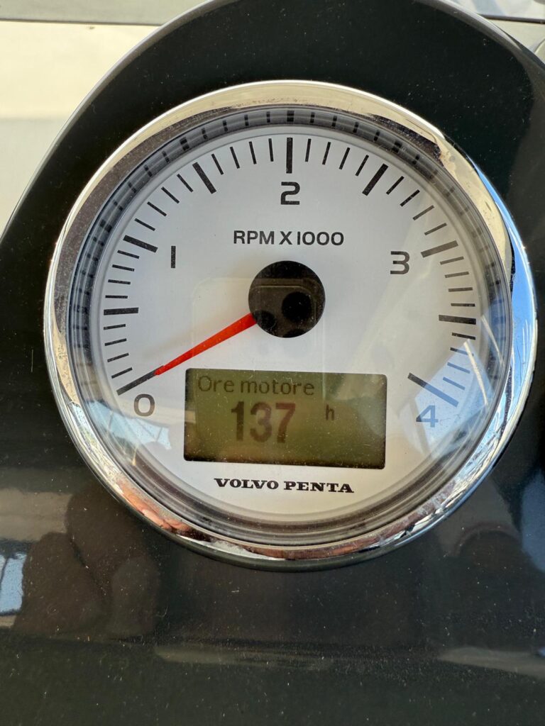 c9f19f46-9ba5-4237-9b3a-0e7aaaad9599